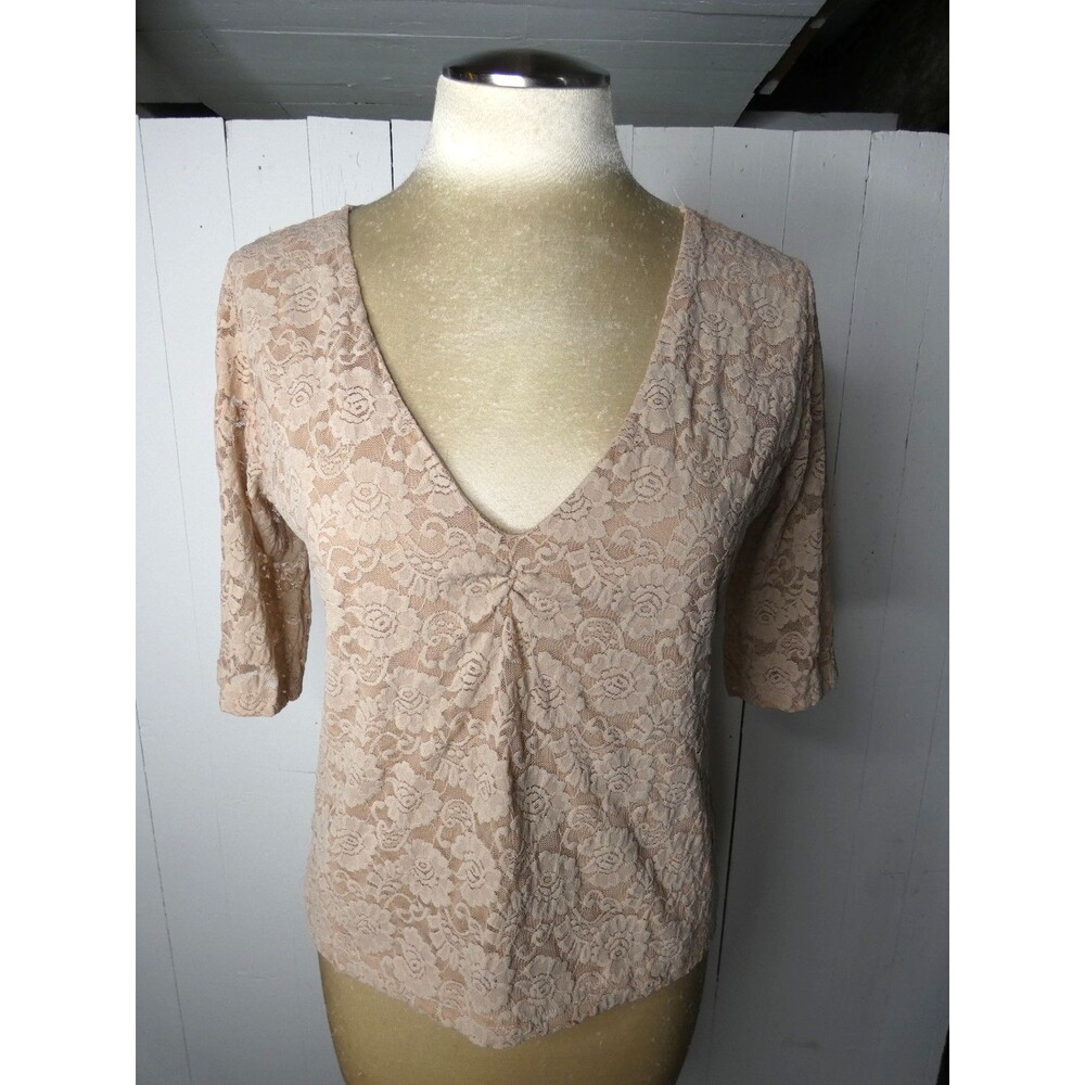 VTG Y2K Bette Paige Women's M Lace Half Sleeve Top Sheer Back Tan Vneck